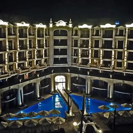 Luxury Studio: Beachfront Saint Vlas Retreat *